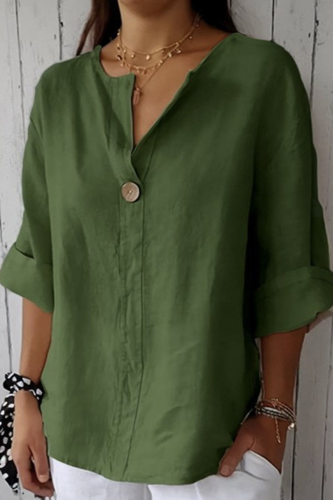 Evalora | Minimalist Single-Button Relaxed Blouse
