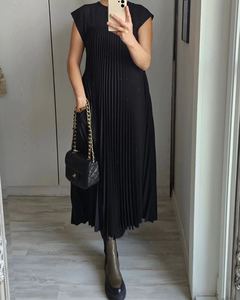 Mireille | Pleated A-Line Midi Dress