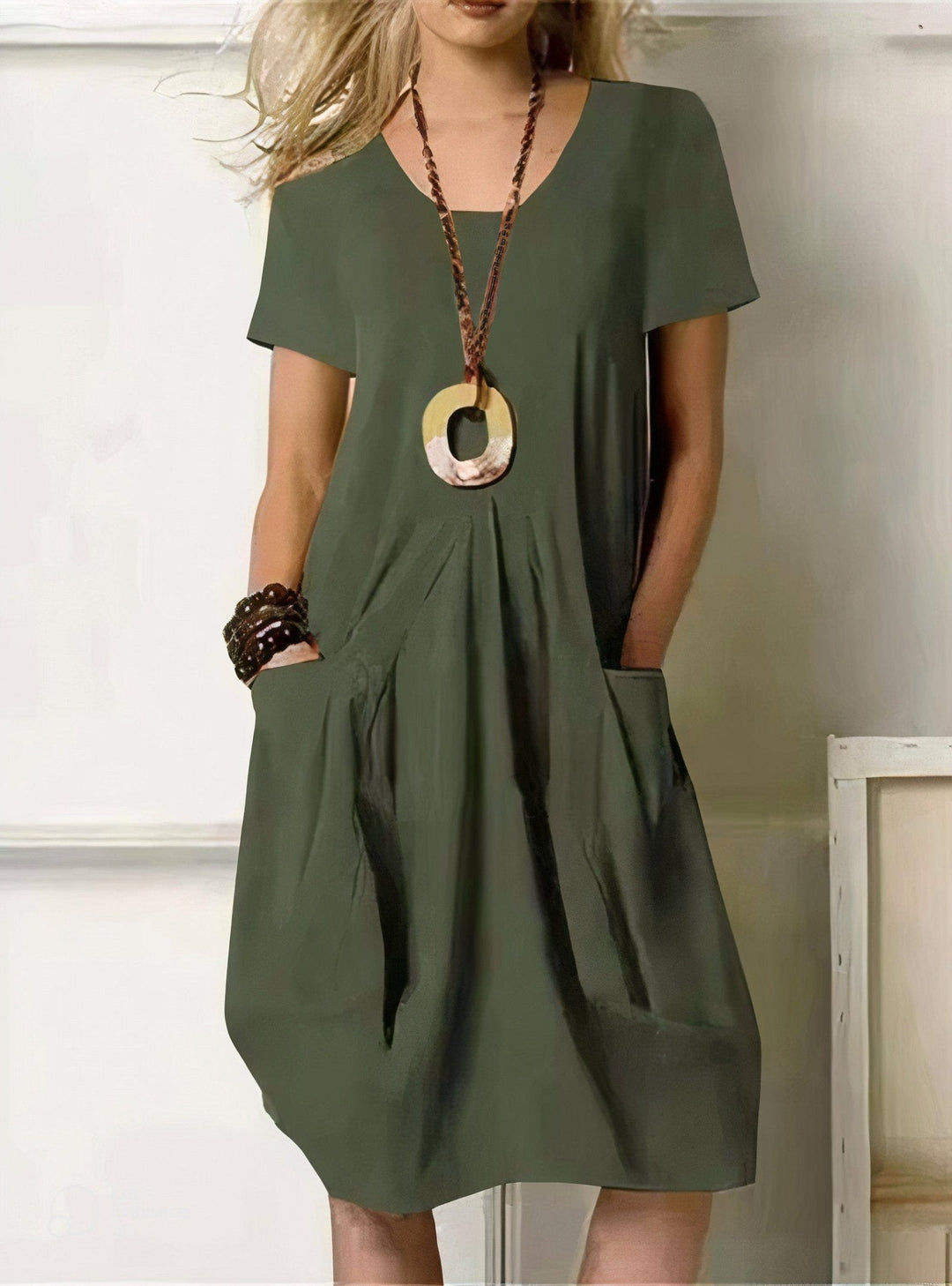 Sena | Minimalist Pocket Dress