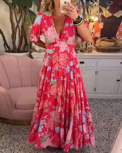 Liora | Flowing Floral Maxi Dress