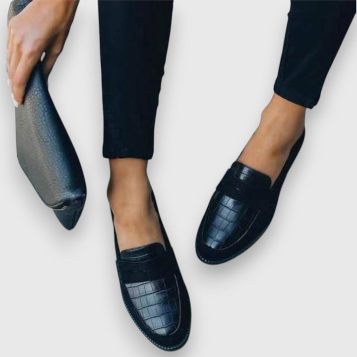 Women’s Croc Embossed Flat Loafers