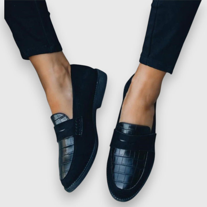 Women’s Croc Embossed Flat Loafers