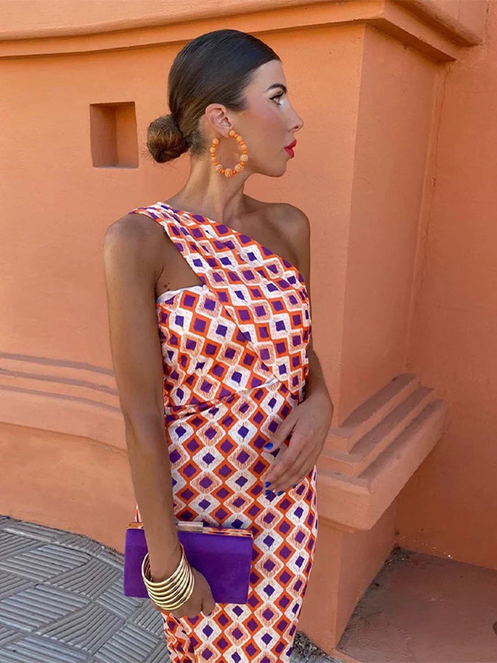 Selene | One-Shoulder Geometric Midi Dress