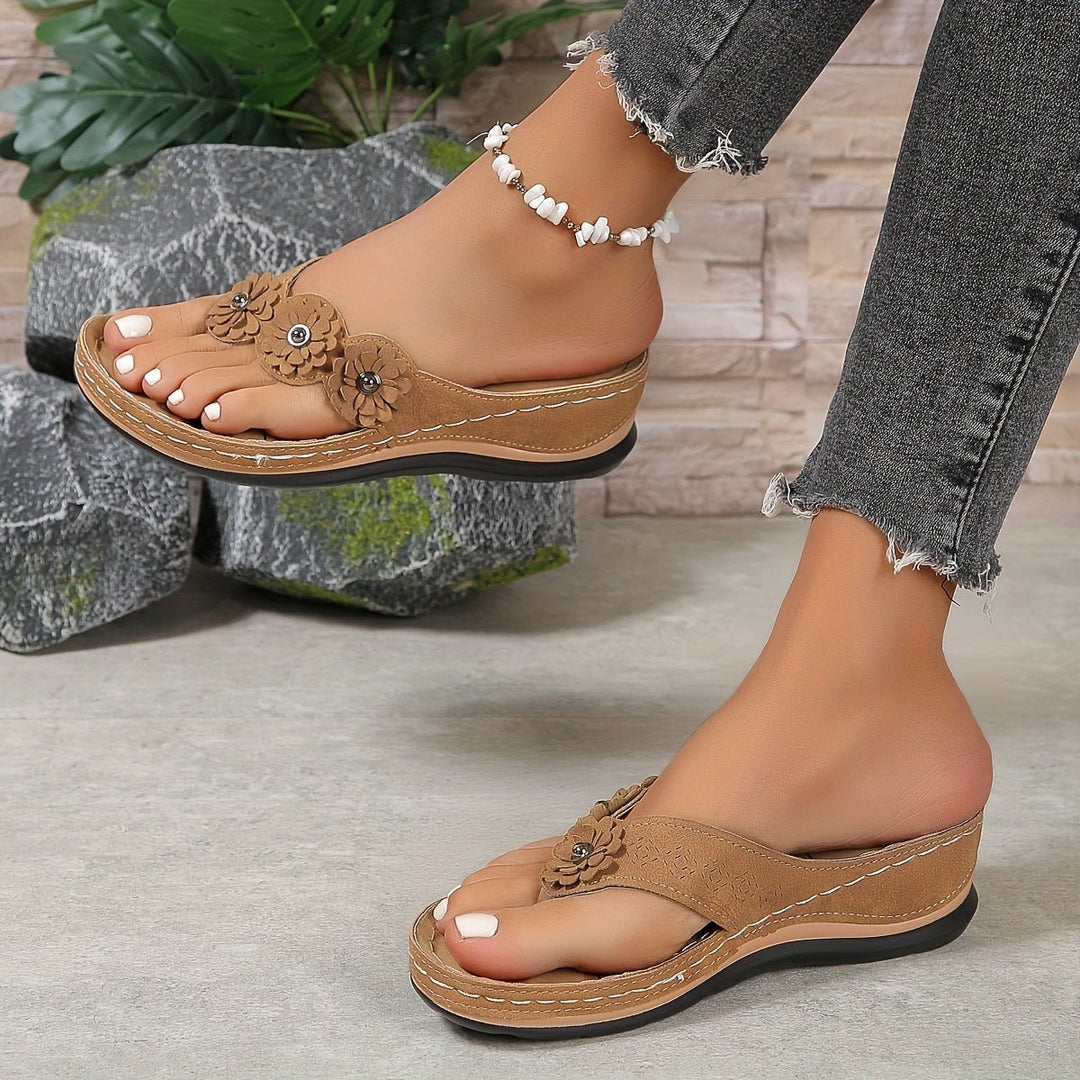 Soraya | Floral Detail Platform Sandals