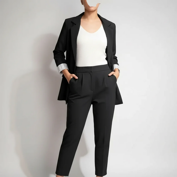Vienna | Women’s Tailored Blazer and Slim Fit Pants Suit