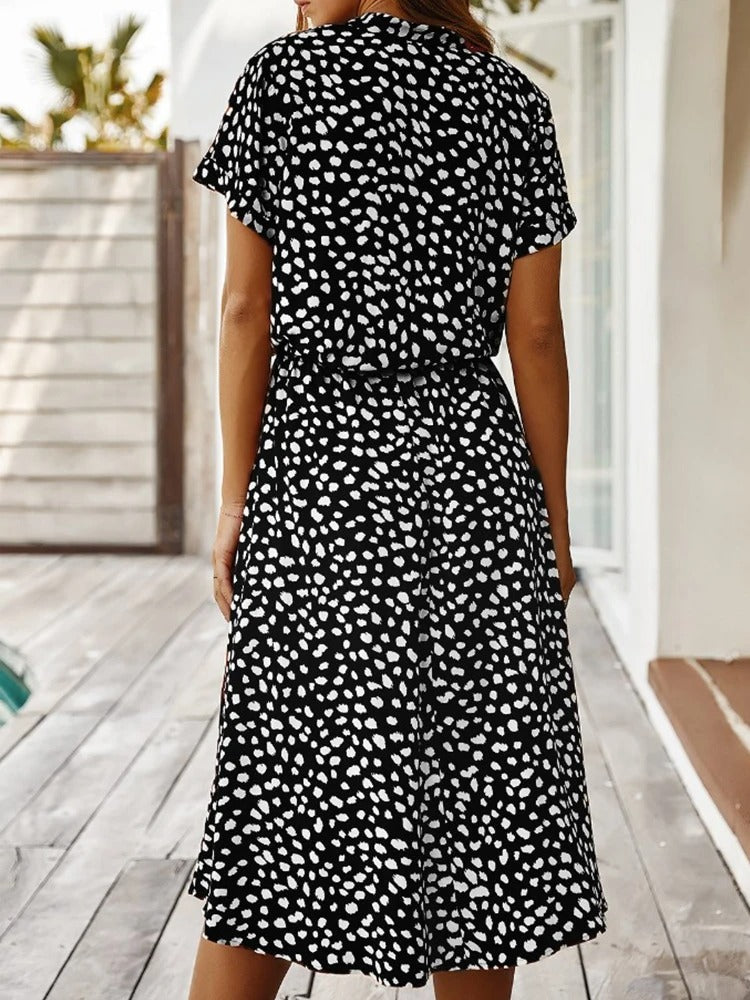 Sienna | Relaxed Leopard Print Midi Dress