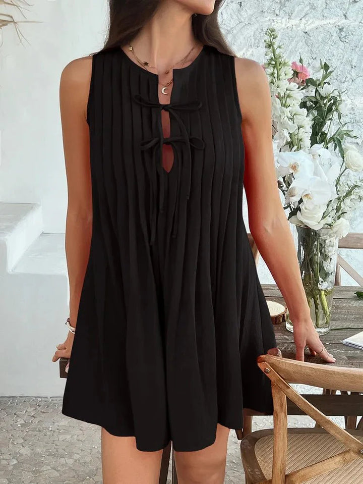 Isla - flattering pleats spring/summer top