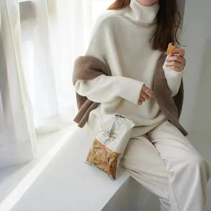 Nolene | Minimalist High-Neck  Sweater