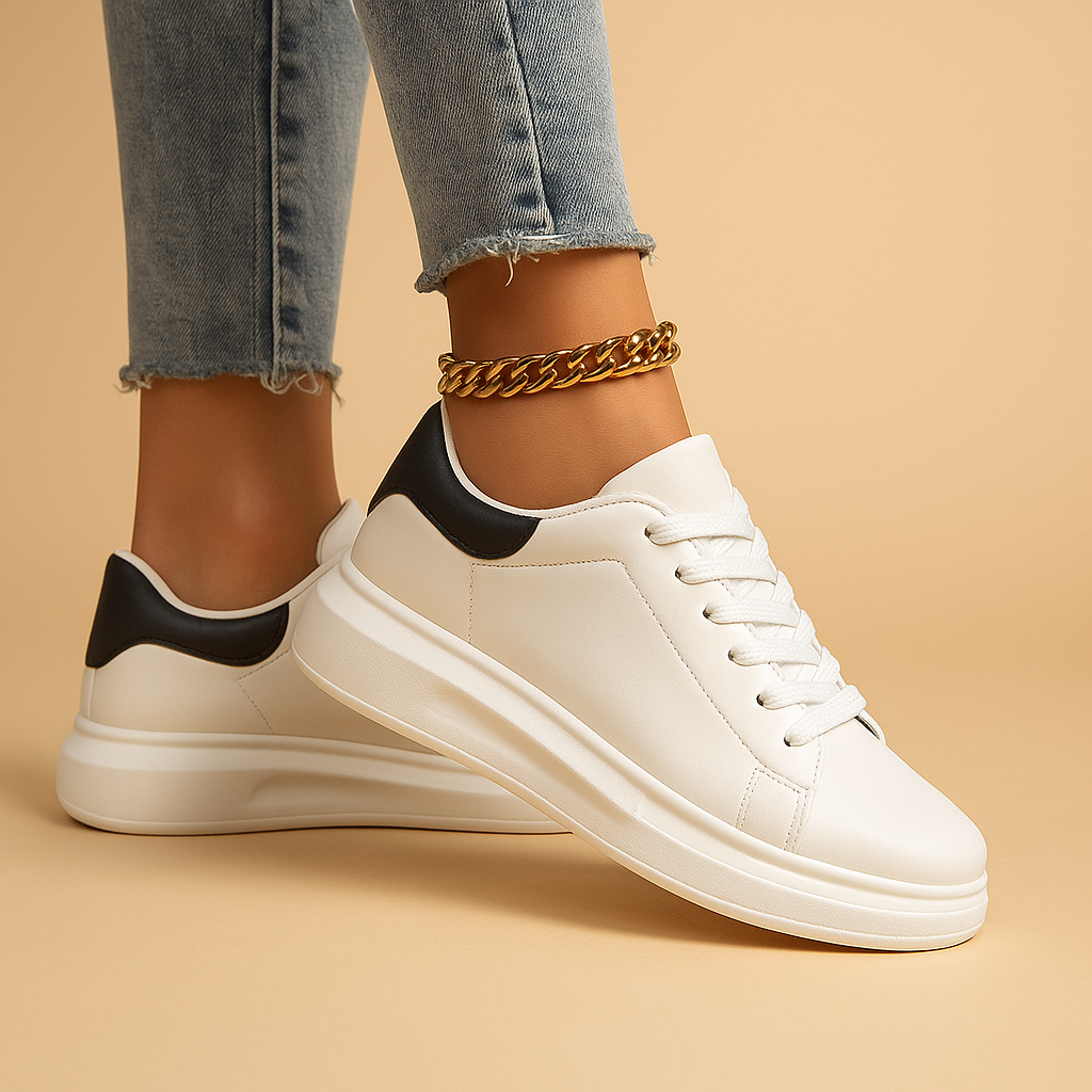 Women’s Minimal Clean White Sneakers